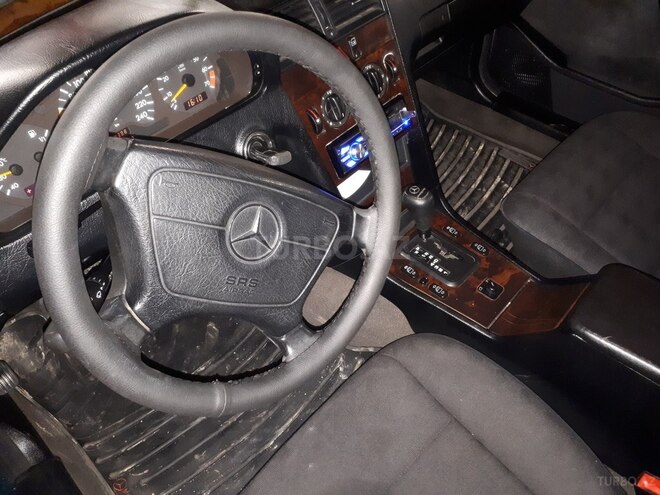 Mercedes C 180 1997, 251,000 km - 1.8 l - Gəncə