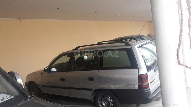 Opel Astra 1992, 375,000 km - 1.7 l - Bakı