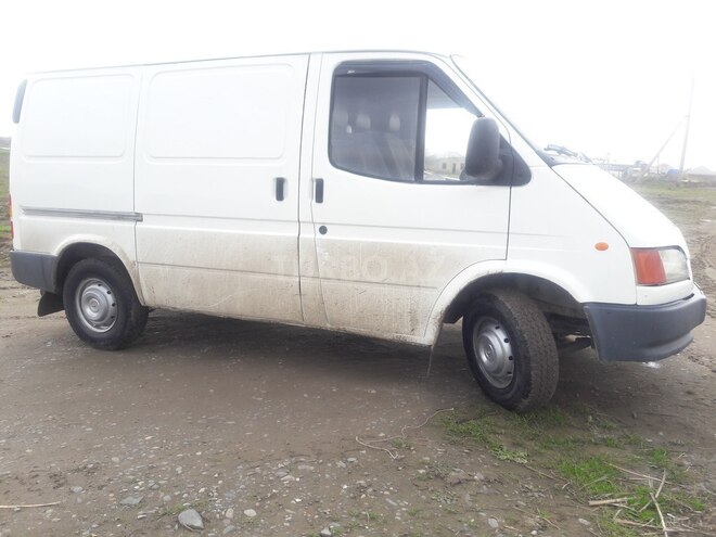 Ford Transit 1999, 310,000 km - 2.5 л - Saatlı