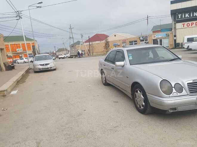 Mercedes E 300 1998, 321,000 km - 3.0 l - Bakı