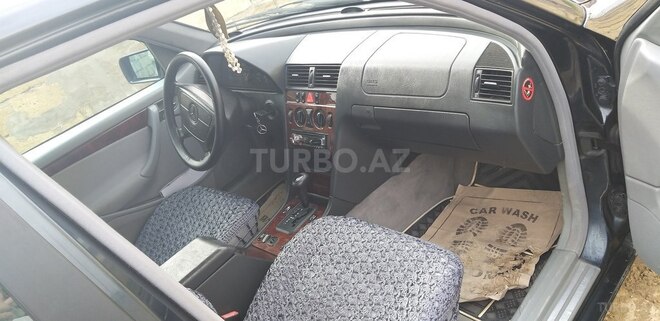 Mercedes C 220 1998, 360,000 km - 2.2 l - Sumqayıt