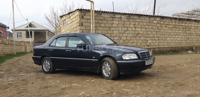 Mercedes C 220 1998, 360,000 km - 2.2 l - Sumqayıt