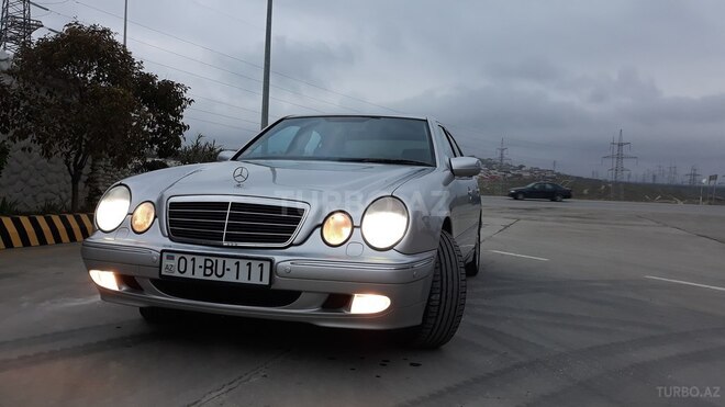 Mercedes E 270 2000, 425,184 km - 2.7 л - Bakı