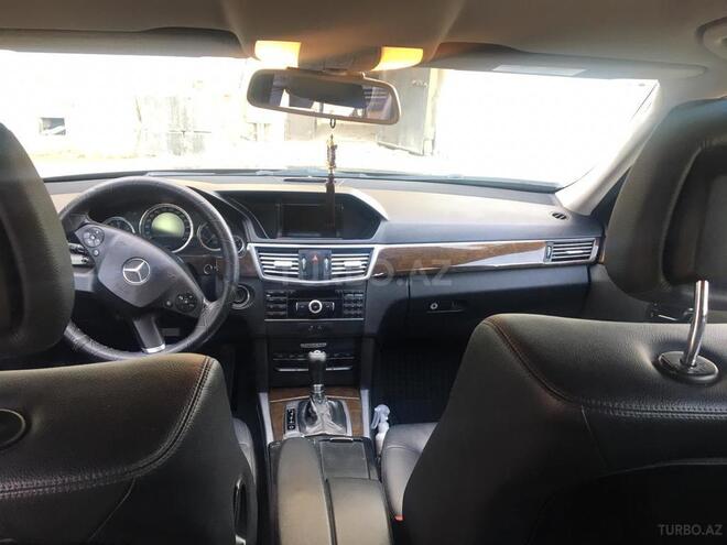 Mercedes E 220 2010, 25,000 km - 2.2 л - Bakı