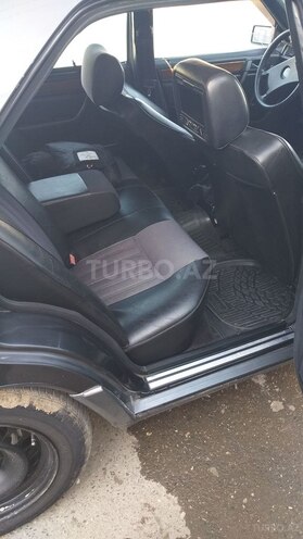 Mercedes E 230 1990, 320,975 km - 0.2 l - Bakı