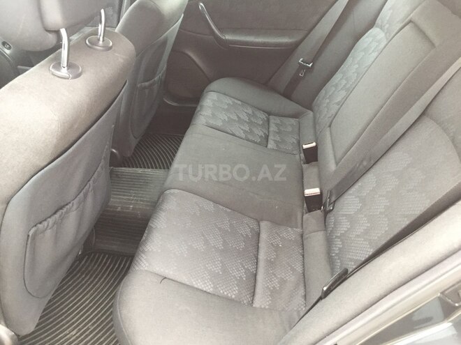 Mercedes C 200 2001, 300,000 km - 2.0 l - Bakı