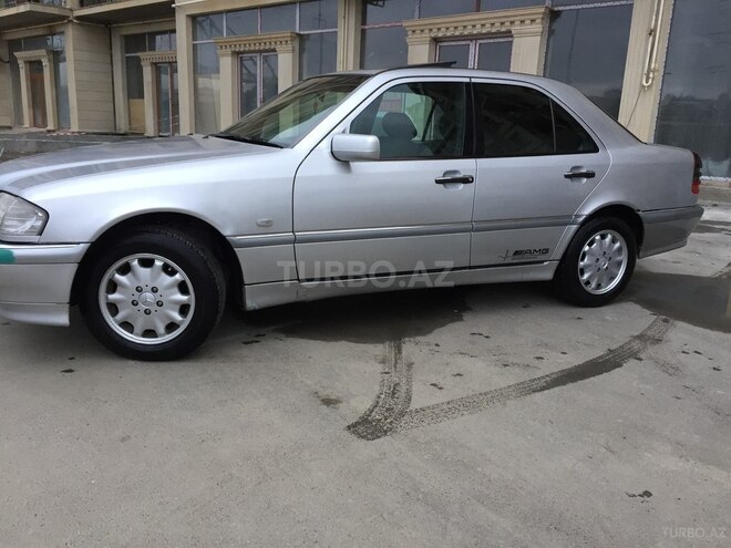 Mercedes C 180 1999, 276,000 km - 1.8 l - Bakı
