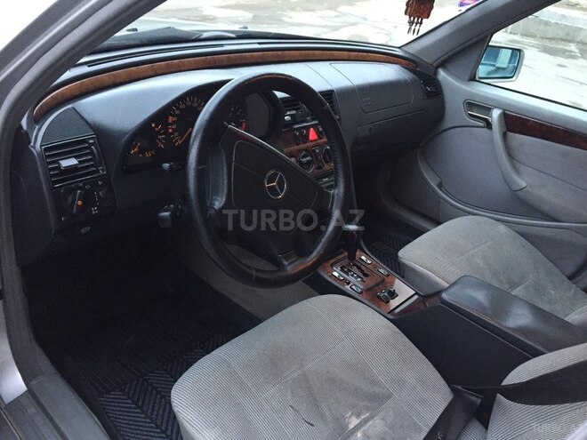 Mercedes C 180 1999, 276,000 km - 1.8 l - Bakı
