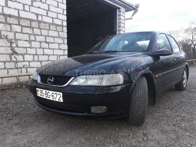 Opel Vectra 1997, 293,000 km - 1.6 l - Qazax