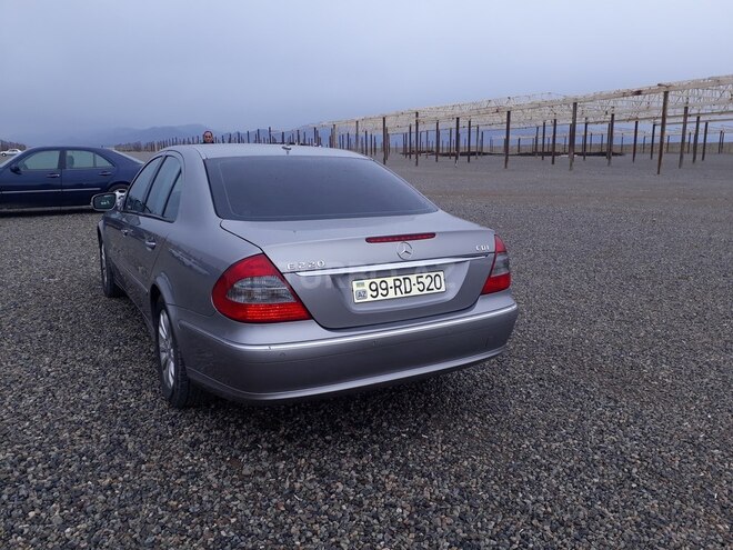 Mercedes E 220 2006, 180,000 km - 2.2 l - Gəncə