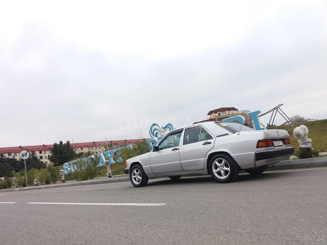Mercedes 190 1991, 400,000 km - 2.0 l - Sumqayıt