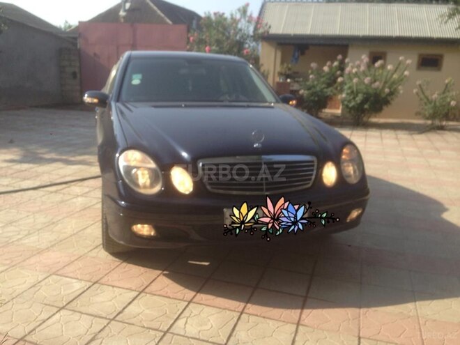 Mercedes E 220 2004, 292,000 km - 2.2 л - Bakı