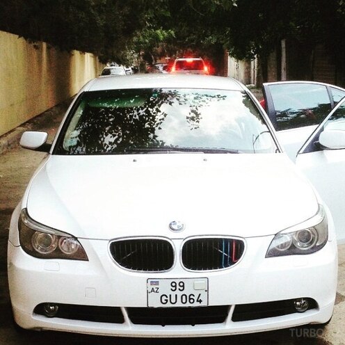 BMW 525 2004, 259,000 km - 2.5 l - Bakı