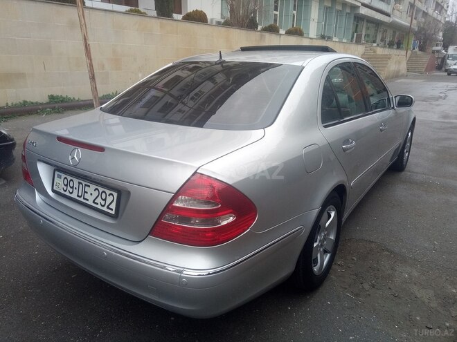 Mercedes E 240 2003, 209,500 km - 2.4 l - Bakı