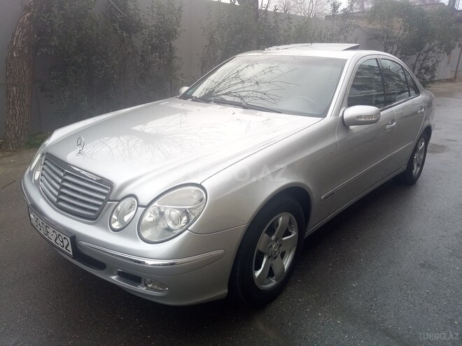 Mercedes E 240 2003, 209,500 km - 2.4 l - Bakı