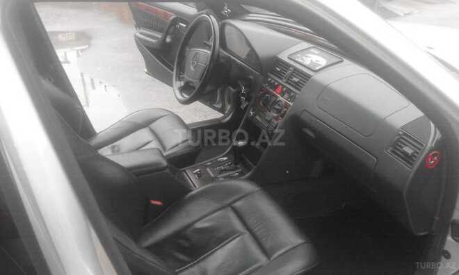 Mercedes C 240 1998, 302,600 km - 2.4 l - Bakı