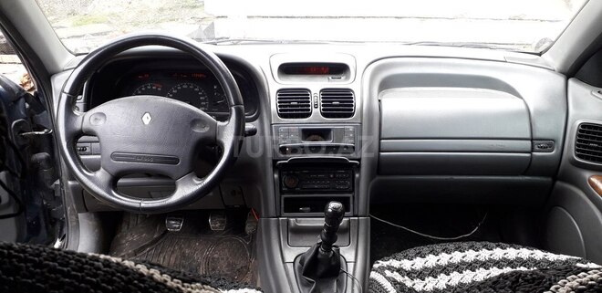 Renault Laguna 2001, 173,484 km - 1.6 л - Bakı