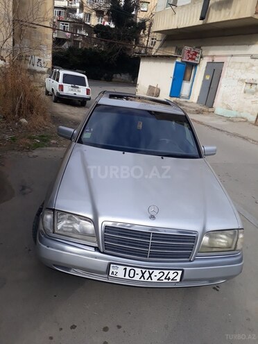 Mercedes C 250 1995, 499,000 km - 2.5 l - Bakı