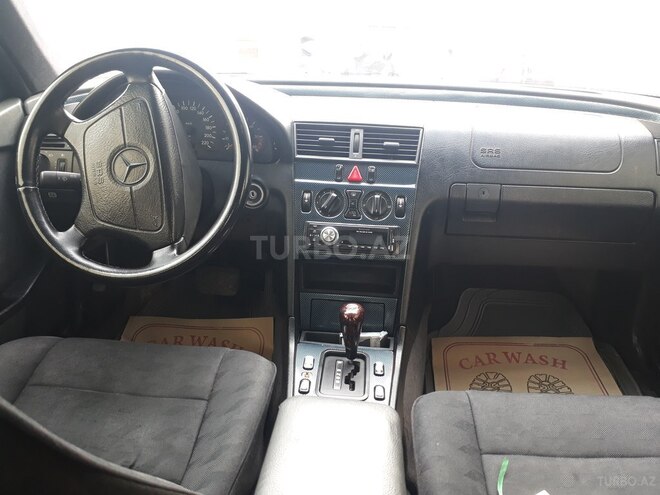 Mercedes C 250 1995, 499,000 km - 2.5 l - Bakı