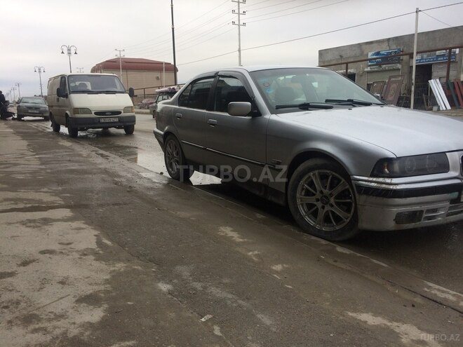 BMW 318 1991, 350,000 km - 1.8 l - Bakı