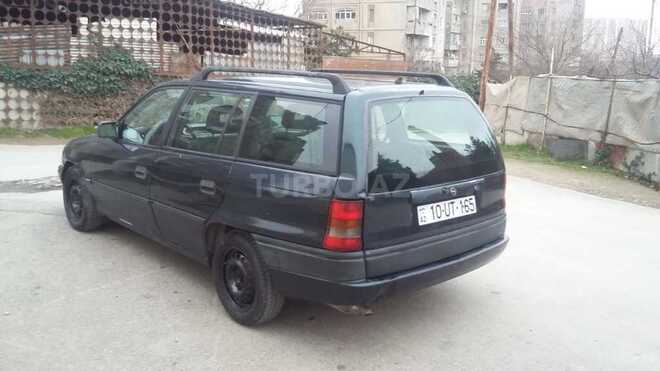 Opel Astra 1994, 410,000 km - 1.8 l - Bakı