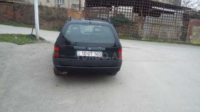 Opel Astra 1994, 410,000 km - 1.8 l - Bakı