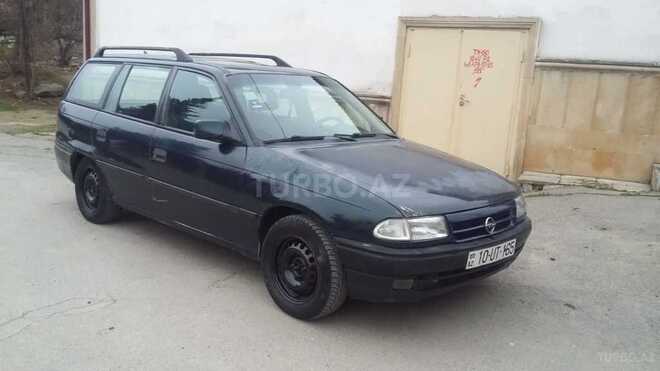 Opel Astra 1994, 410,000 km - 1.8 l - Bakı