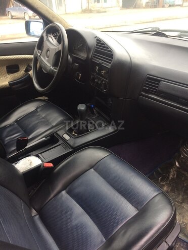 BMW 318 1991, 350,000 km - 1.8 l - Bakı