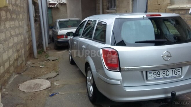 Opel Astra 2009, 147,000 km - 1.4 l - Bakı