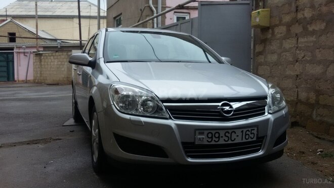 Opel Astra 2009, 147,000 km - 1.4 l - Bakı