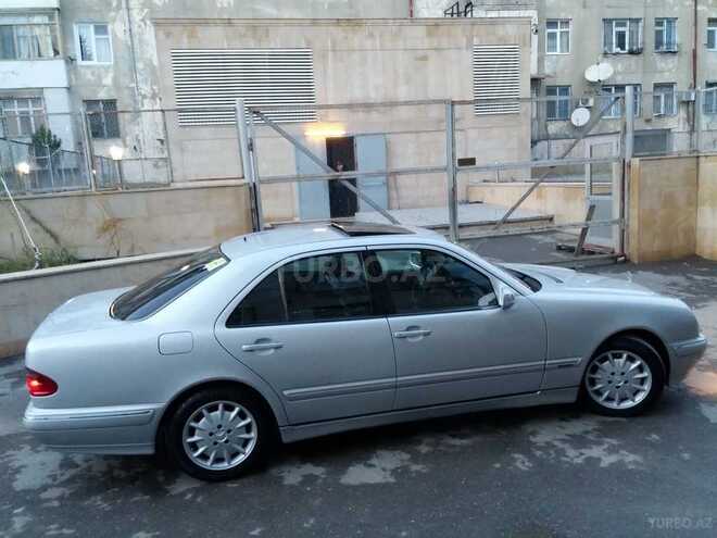 Mercedes E 320 2000, 380,000 km - 3.2 l - Bakı