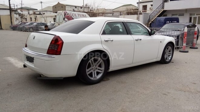 Chrysler 300C 2006, 150,000 km - 5.7 l - Bakı
