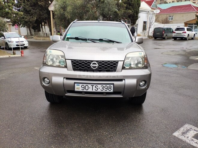 Nissan X-Trail 2004, 178,000 km - 2.0 l - Bakı