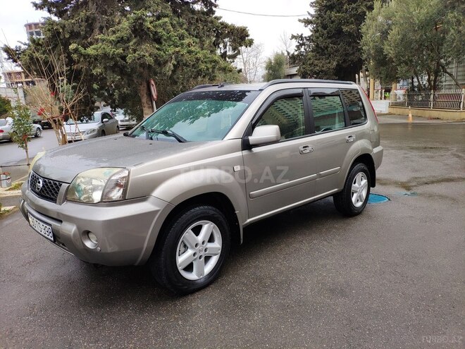 Nissan X-Trail 2004, 178,000 km - 2.0 l - Bakı