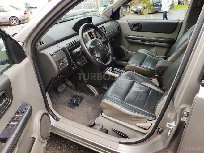 Nissan X-Trail 2004, 178,000 km - 2.0 l - Bakı