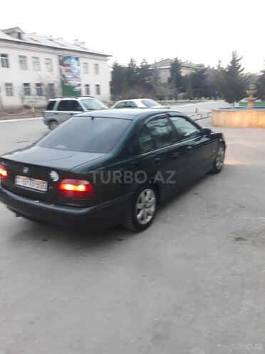 BMW 528 1996, 355,000 km - 2.8 l - Bakı