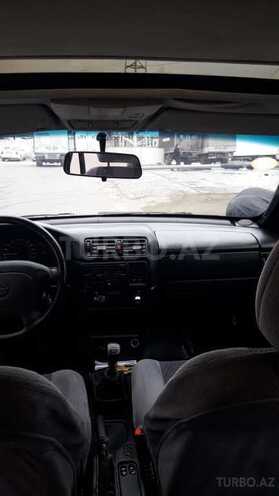 Opel Vectra 1995, 250,000 km - 1.8 l - Bakı