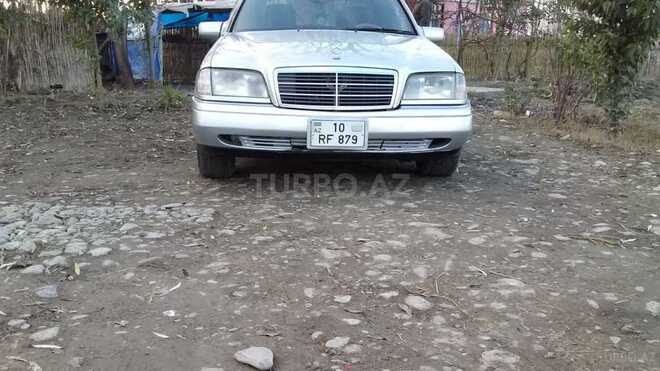 Mercedes C 220 1996, 331,000 km - 0.2 l - Ucar