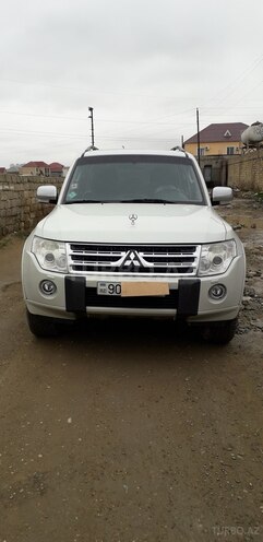 Mitsubishi Pajero 2011, 126,000 km - 3.5 l - Bakı