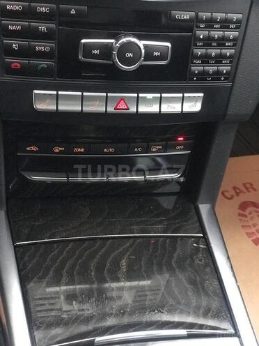 Mercedes E 220 2013, 135,800 km - 2.2 l - Bakı
