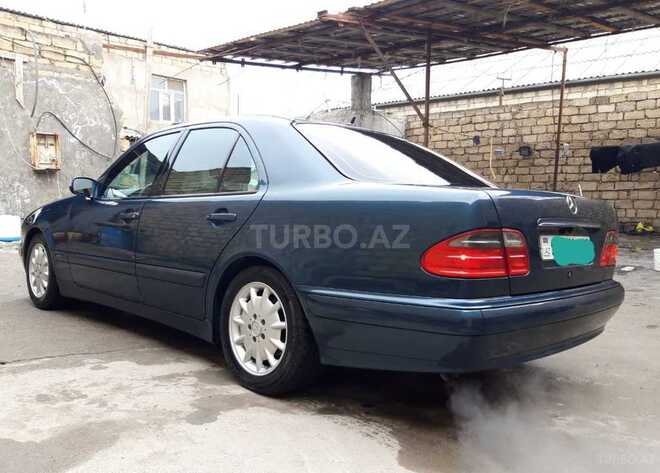 Mercedes E 240 2000, 280,000 km - 2.4 l - Bakı