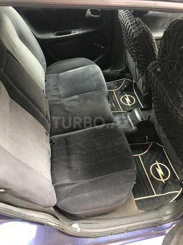 Opel Astra 1996, 200,000 km - 1.6 l - Bakı