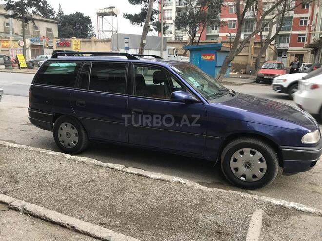 Opel Astra 1996, 200,000 km - 1.6 l - Bakı