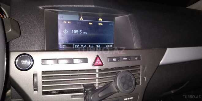 Opel Astra 2006, 260,000 km - 1.9 л - Bakı