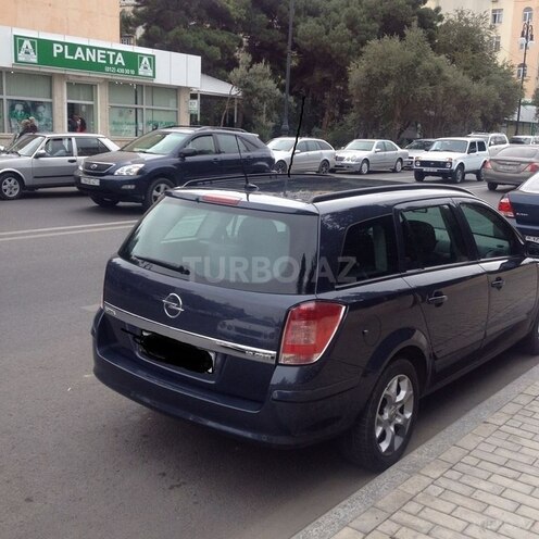 Opel Astra 2006, 260,000 km - 1.9 л - Bakı