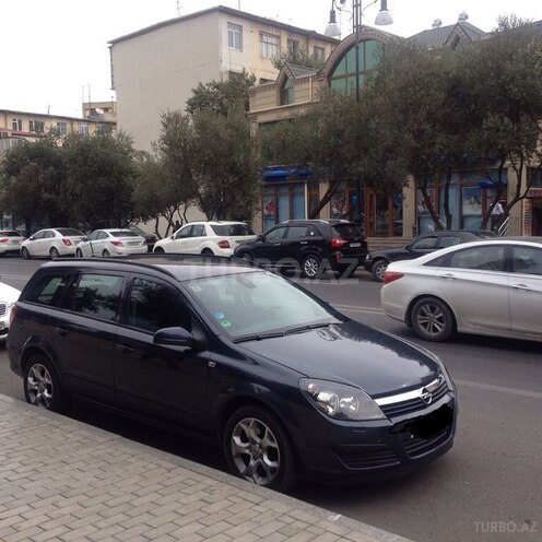 Opel Astra 2006, 260,000 km - 1.9 л - Bakı