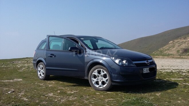 Opel Astra 2006, 260,000 km - 1.9 л - Bakı