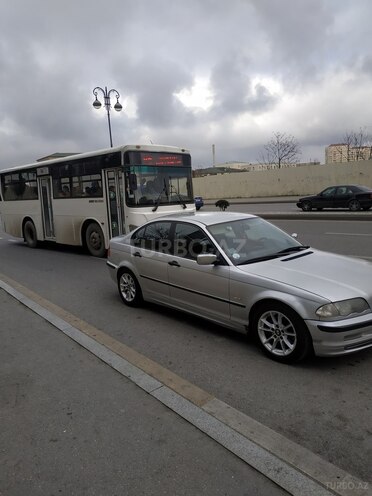 BMW 323 1999, 147,258 km - 1.9 l - Bakı