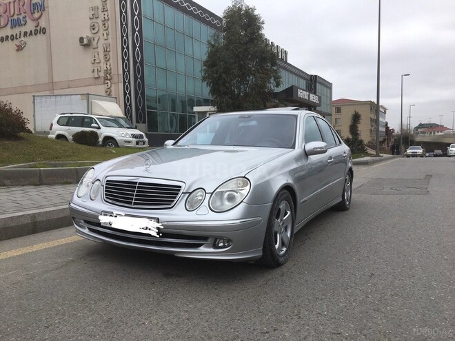 Mercedes E 270 2002, 323,350 km - 2.7 л - Bakı