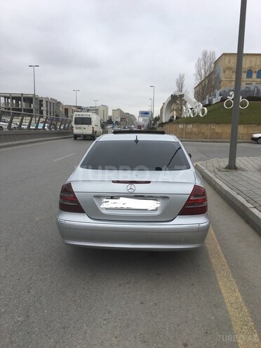 Mercedes E 270 2002, 323,350 km - 2.7 л - Bakı